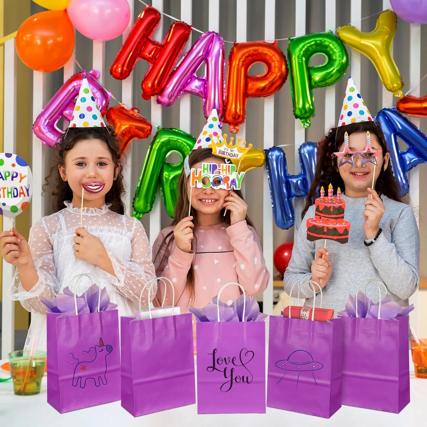 BLEWINDZ 32 Pieces Gift Bags with 32 Tissues, 8 Colors Party Favor Bags with Handles, Rainbow Gift Bag for Wedding, Birthday, Party Supplies and Gifts
