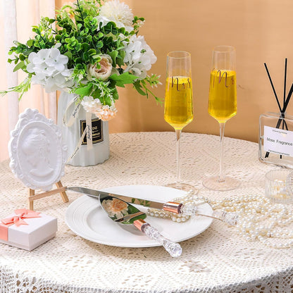 Boao 4 Pieces Wedding Toasting Flutes and Cake Server Set Wedding Reception Supplies Champagne Glasses Cake Knife Pie Server (Gold,Classic)