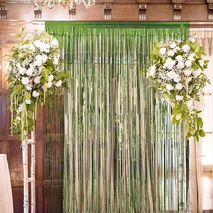 PartyWoo Silver Streamers 3pcs Tinsel Backdrop 8.2FT Metallic Tinsel Foil Fringe Streamer Curtains Party Photo Booth Backdrop for Graduation Baby Shower Bachelorette Wedding Disco Party Decorations