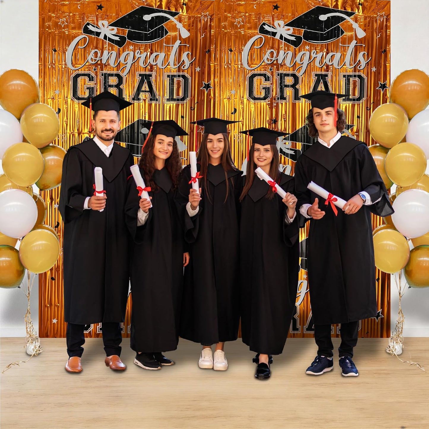 Gradution Party Suppiles Backdrop Decoration 2026, Claas of 2026 Streamer Tinsel Foil Fringe Curtains, Photo Booth Prop Backdrop, Black Grad Photo Backgrounds