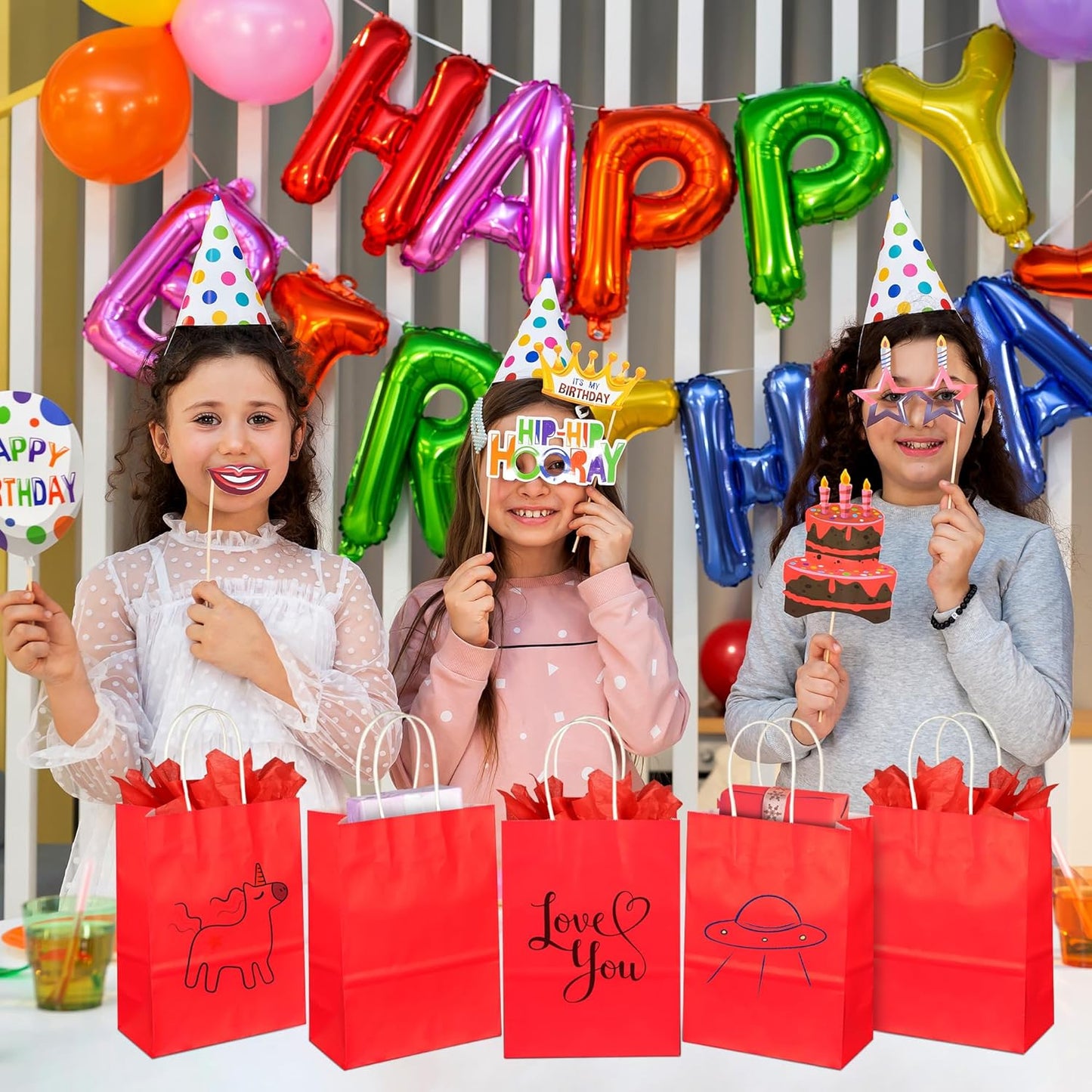 BLEWINDZ 32 Pieces Gift Bags with 32 Tissues, 8 Colors Party Favor Bags with Handles, Rainbow Gift Bag for Wedding, Birthday, Party Supplies and Gifts