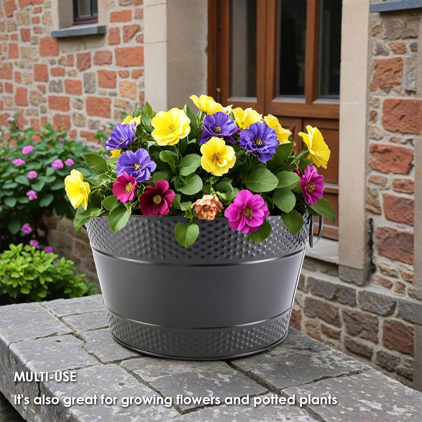 Metal Ice Bucket Galvanized Beverage Tub, Drink Buckets Large Cooler for Wine Beer Champagne Cocktails for Catering, Bars, Parties, Outdoor Events (Black-1PC)