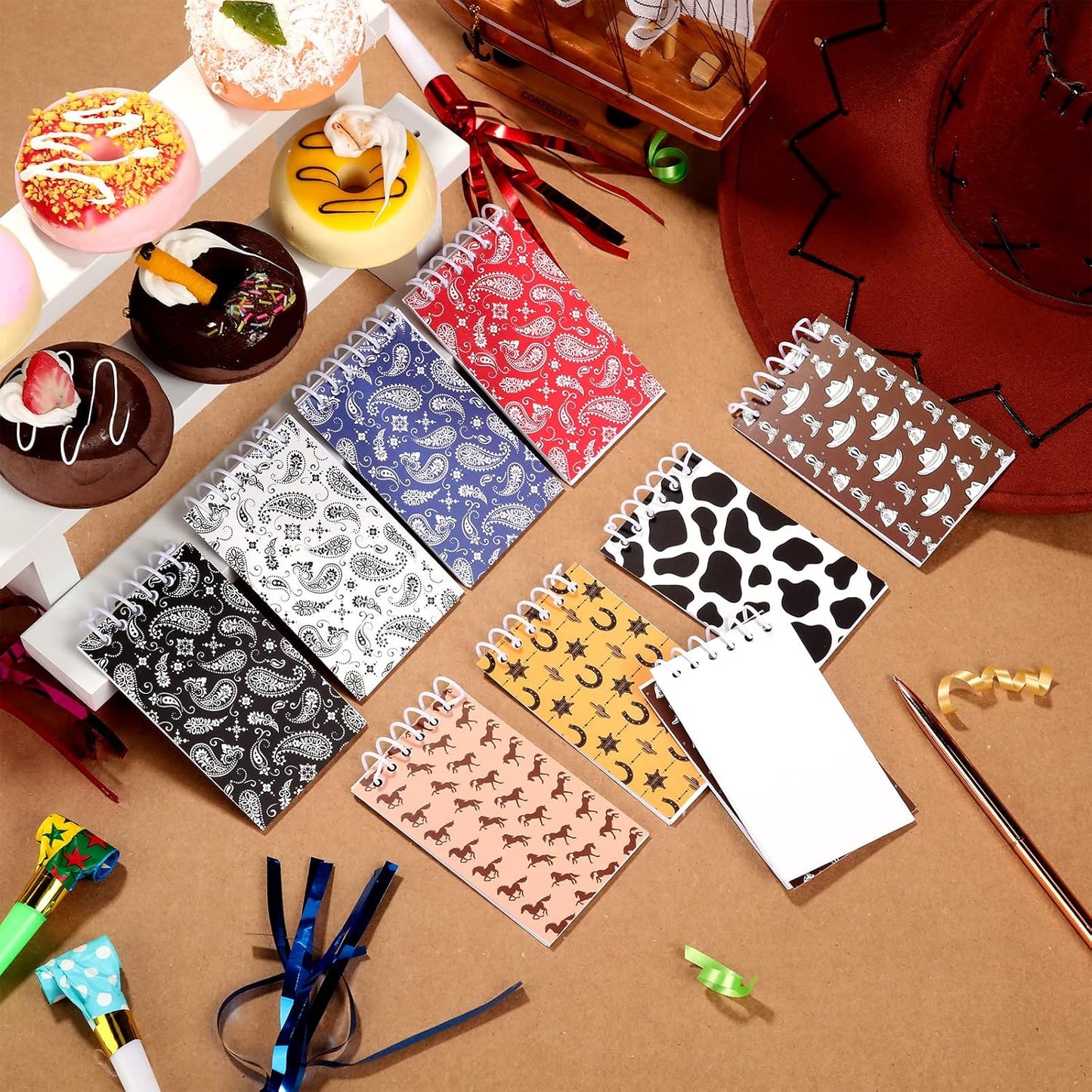 Teling 24 Pcs Western Cowboy Spiral Notebooks, Paisley, Cowboy Hat, Horseshoe, Cactus, Cow Pattern, Small Mini Notepads Cowboy-themed Stationery, Country-style Decor, Western Party Favors