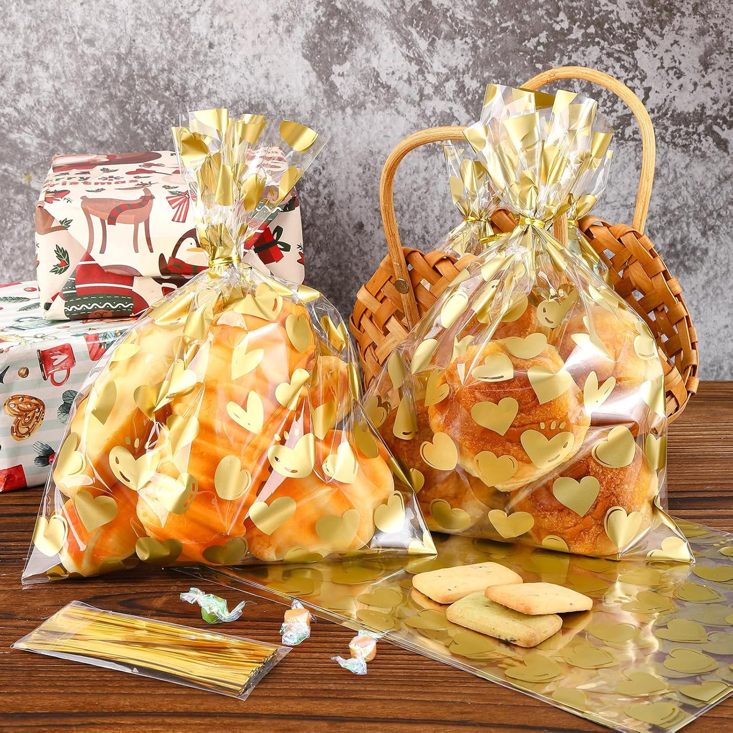 100 Pcs Star Printed 5"X 7" Gift Wrap Cello Cellophane Treat Bags Party Favor bags Clear Candy Cookie Bag Plastic Poly Goodie Storage Bag with Twist Ties for Bakery,Birthday, Wedding ,Party Decorations (Gold)