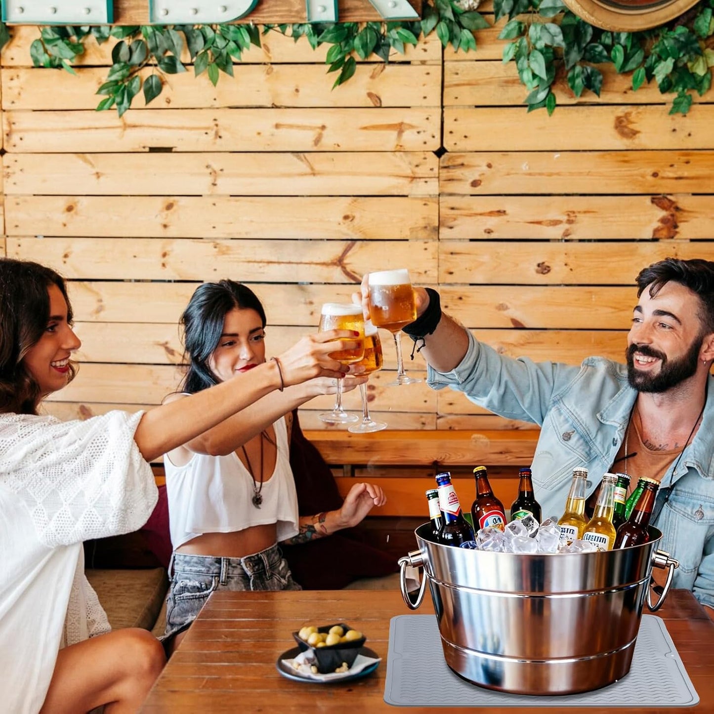 Ice Bucket drying mat,silicone pad for Galvanized Tubs,Beverage Tub,Drink Buckets for Parties,Metal Tub,Beer Buckets,Use Ice Tub for Indoor or Outdoor Bars party