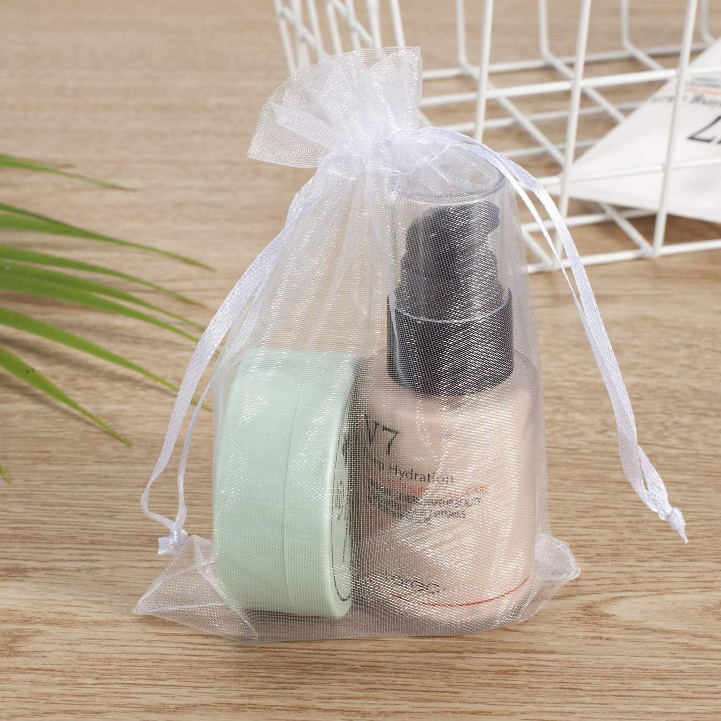 100pcs White Organza Bags 2x3 inch Sheer Drawstring Gift Bags Jewelry Pouches Wedding Party Christmas Favor Gift Bags, Little Mesh Gift Pouches Mini Candy Bags for Small Presents Earrings
