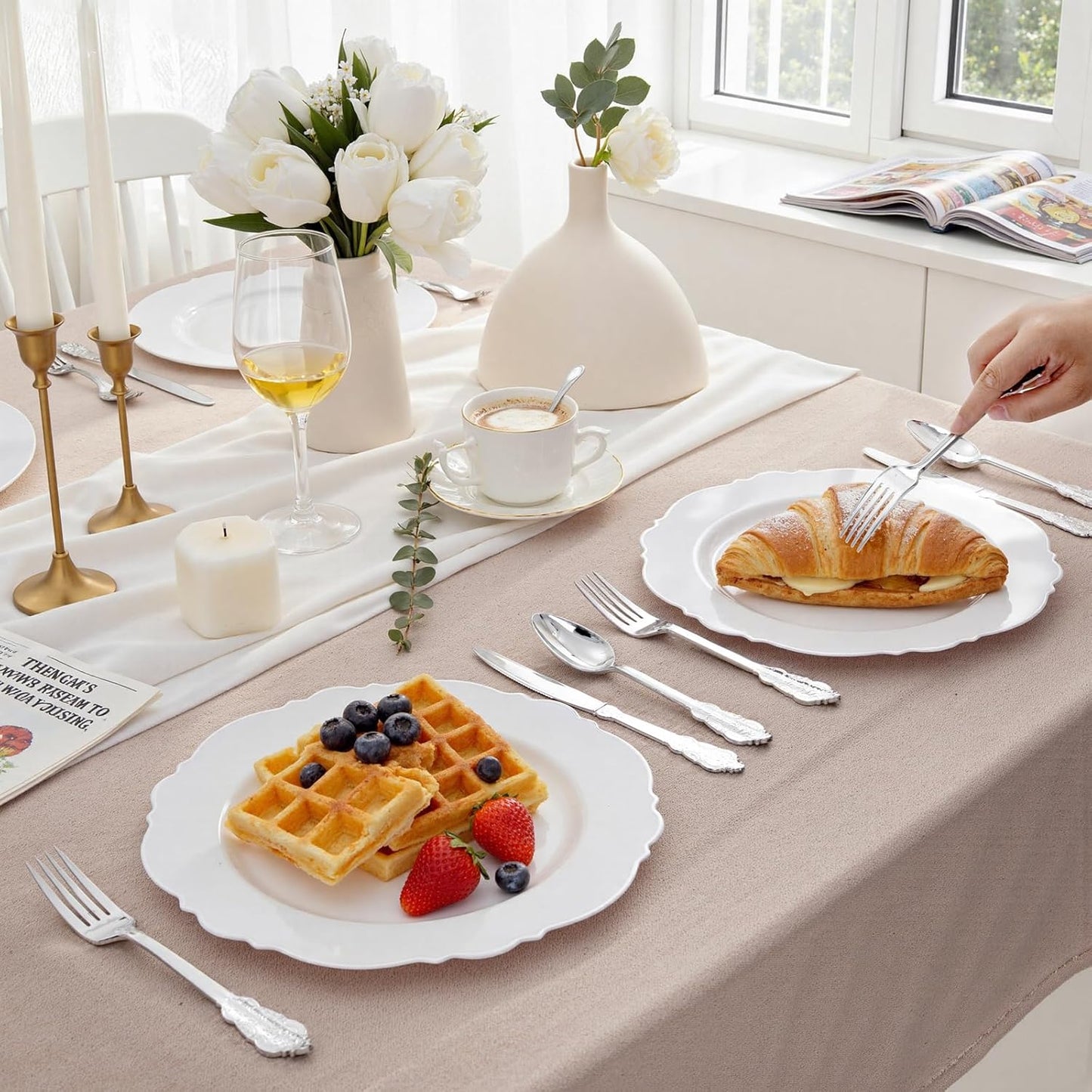 WDF300 Pieces Gold Plastic Silverware - Heavy Duty Disposable Cutlery Set Plastic Gold Silverware Set Includes 100 Forks, 100 Spoons, 100 Knives for Party Baby Shower Wedding Spring