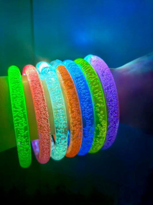 40 Pack Multi-Color Glowing Bracelets, Party Favors Pack, 7 Color LED Light Up Bracelets for Adults Birthday Party Favors, Concert, New Year, Carnival, Raves