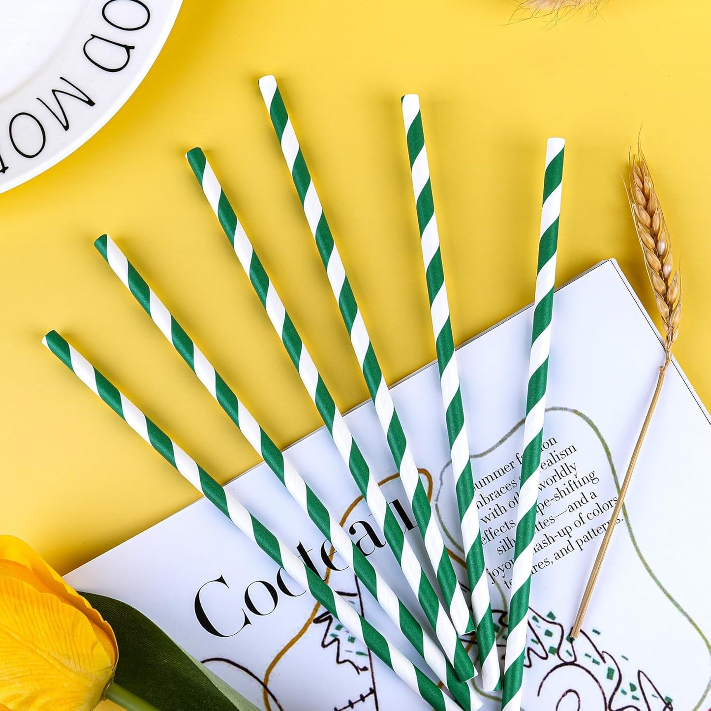 PakTalk 100 Pack Red Straws, Disposable Red and White Biodegradable Paper Striped Straws for Cocktail, Milkshake, Coffee, Lemonade (0.24" x 7.75")