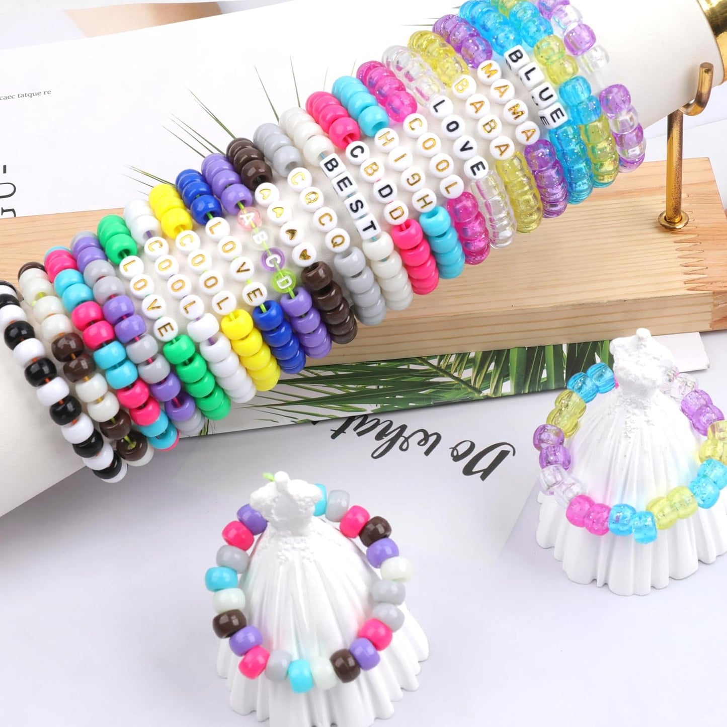 1000Pcs Glow in The Dark Pony Beads 9mm Plastic Kandi Beads Bulk for Friendship Bracelet Necklace Craft Jewelry Making Beads for Hair Braids 9 Color