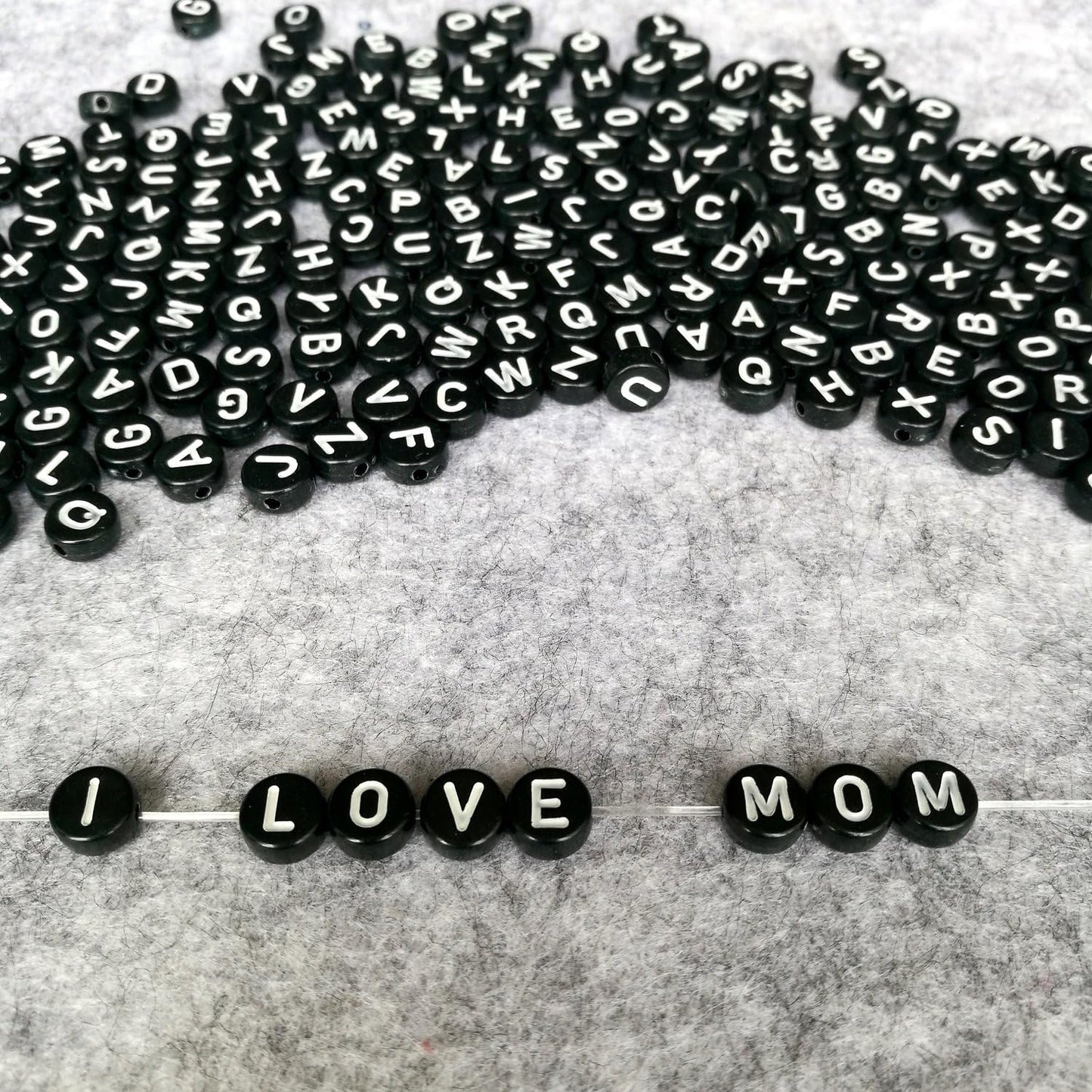 Amaney 1400pcs Glow Letter Beads, Heart Beads Whit Elastic Beading Cord,4x7mm Round Acrylic Alphabet Beads for Friend Bracelet Jewelry Making