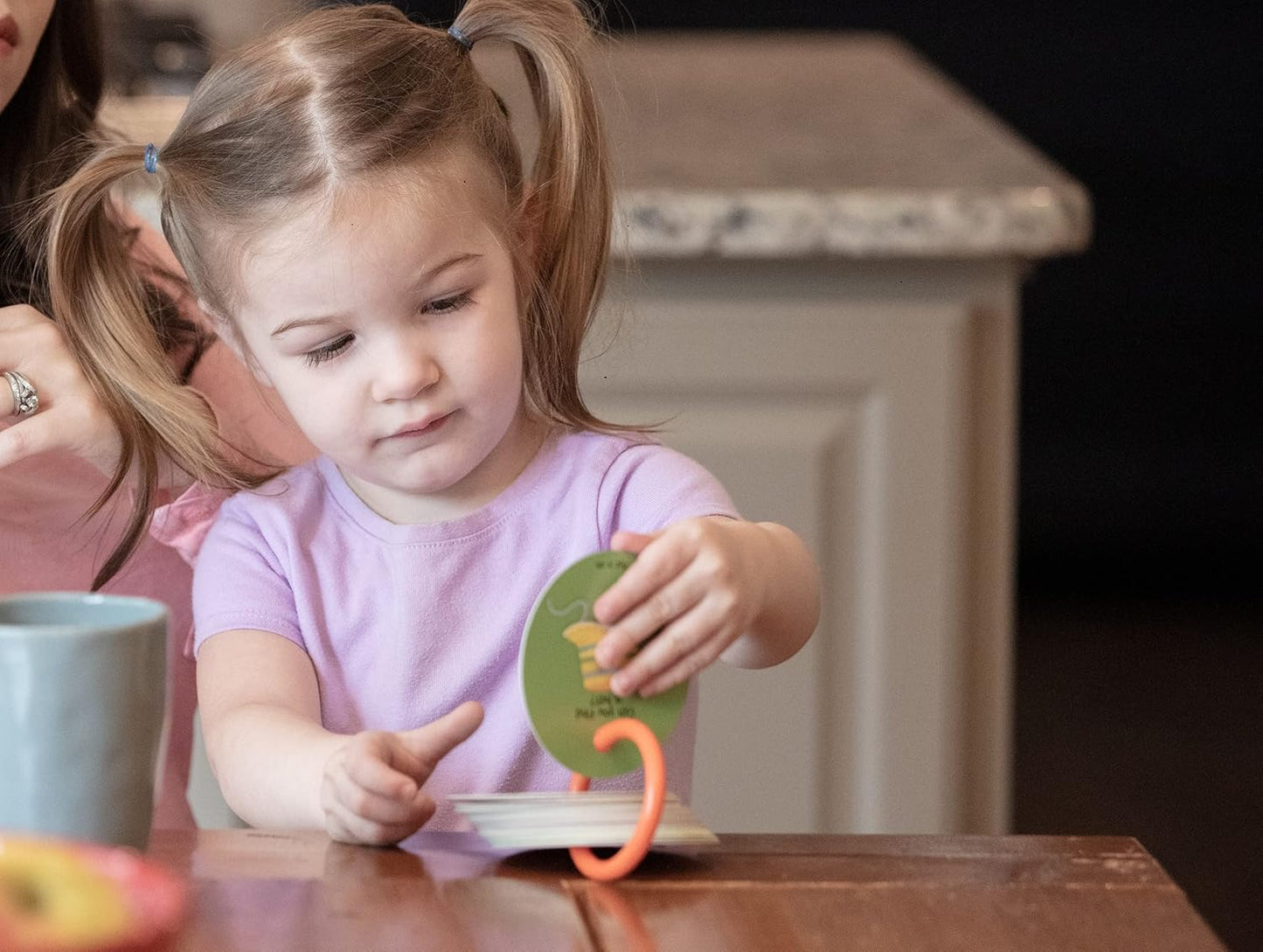MOLLYBEE KIDS Preschool Outdoor Scavenger Hunt Cards at Home, Gifts for Ages 3, 4