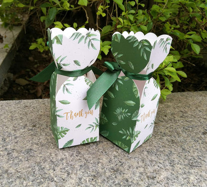 Lontenrea 50 Pcs Floral Pattern Candy Boxes Wedding Birthday Party Favor Gift Box with 50pcs Light Pink Ribbon