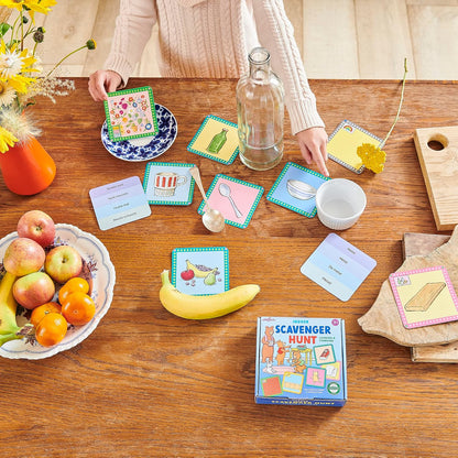 eeBoo Scavenger Hunt Indoors Game, a Finding Game that develops observational and Analytical Skills, Includes 50 Cards & Instructions, for Ages 3 and up